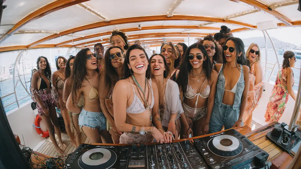 wo kann man Happy Caps in Griechenland kaufen Mykonos